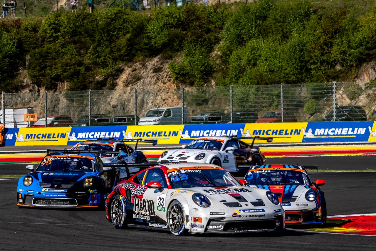 Enge Sache beim Porsche Carrera Cup Deutschland