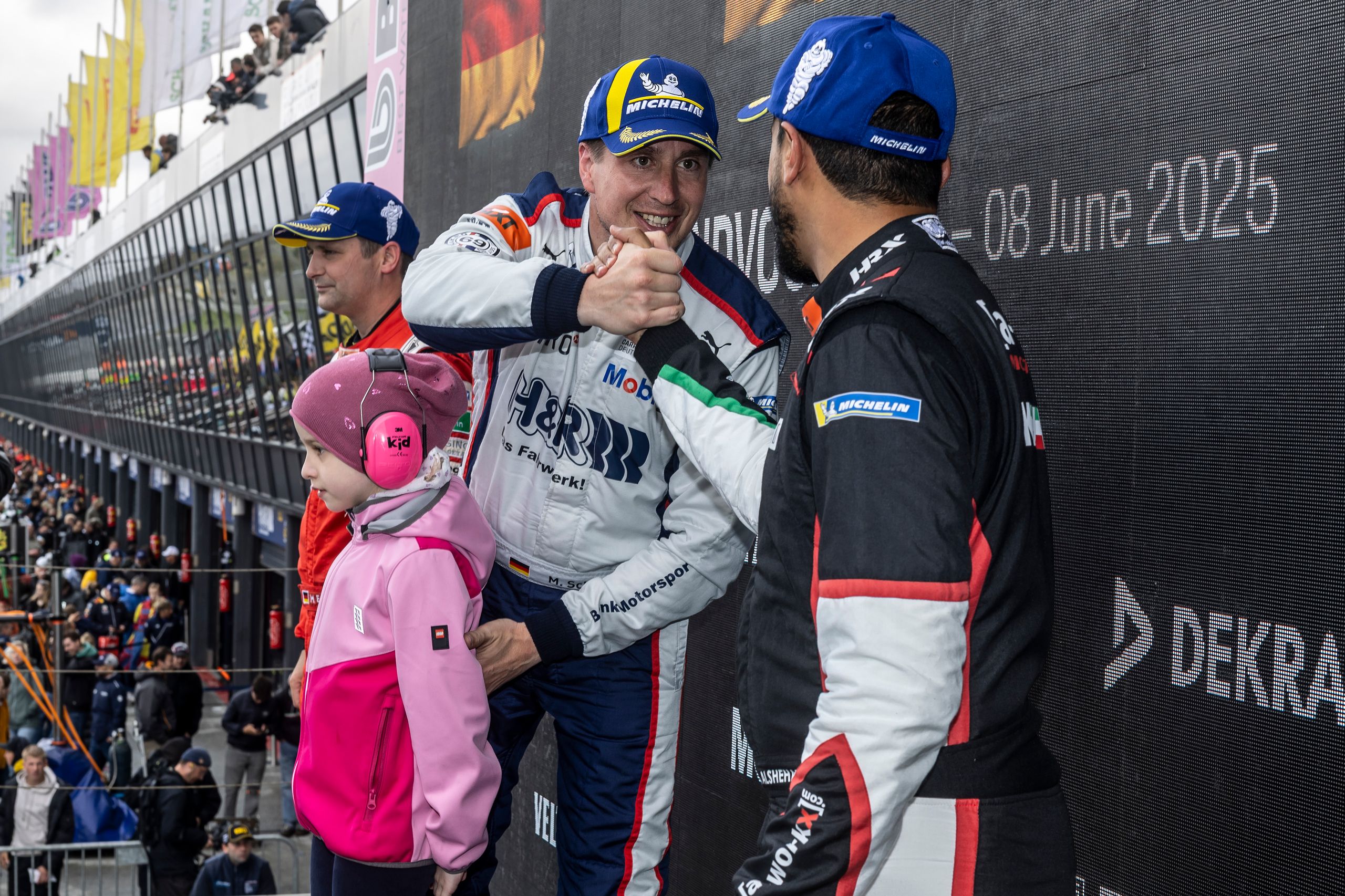 Podiumsgratulationen an Michael Schrey